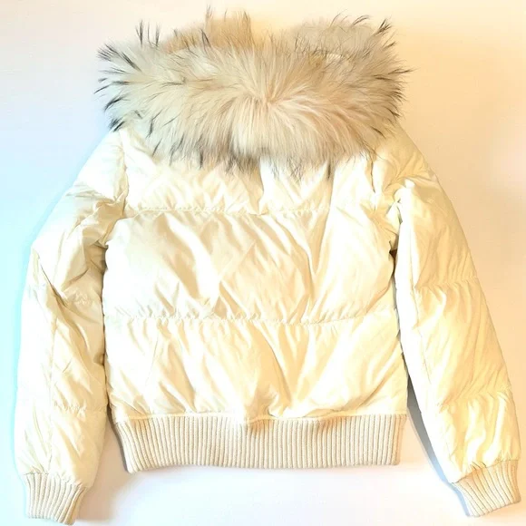 BCBG Maxazria Cream Puffer Down Bomber Style Jacket with Raccoon Fur Collar - Picture 6 of 12